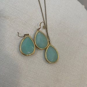 Turquoise teardrop earrings and necklace set